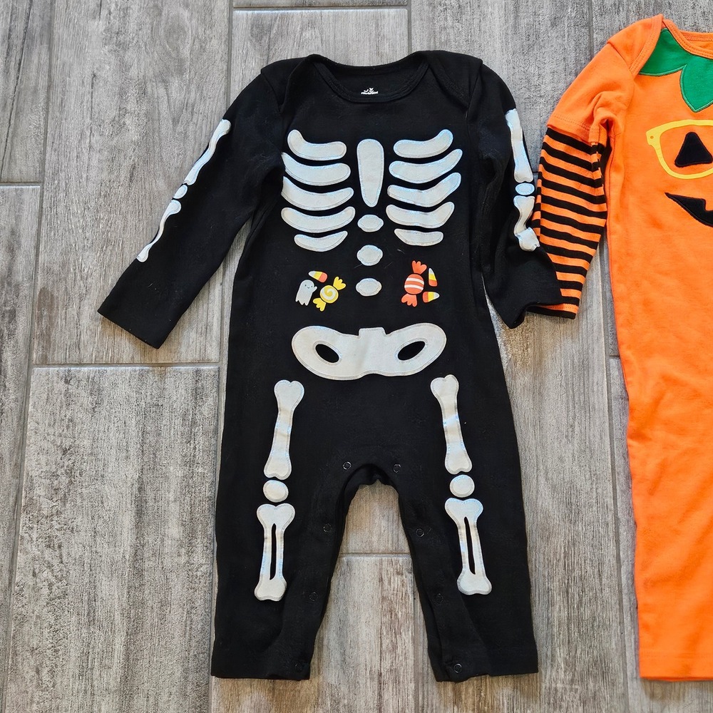 Halloween Romper Bodysuit Costume Lot of 3 Baby Size 18M Skeleton Pumpkin Pirate - Picture 4 of 5